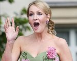 Harry Potter: J.K. Rowling risponde, in maniera garbata, ai meme sulla sua morte