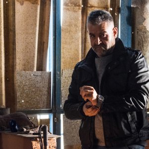 Falchi: Fortunato Cerlino in una scena del film