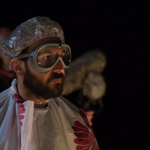 Omicidio all'italiana: Maccio Capatonda in un momento del film