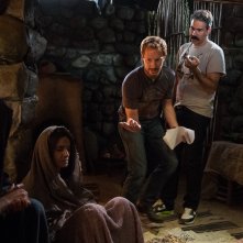 Piena di grazia: il regista Andrew Hyatt e Bahia Haifi sul set del film