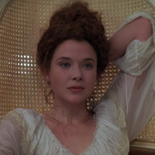 Valmont: Annette Bening in una scena del film