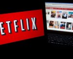 Netflix e l'infedeltà da streaming: quando la coppia scoppia