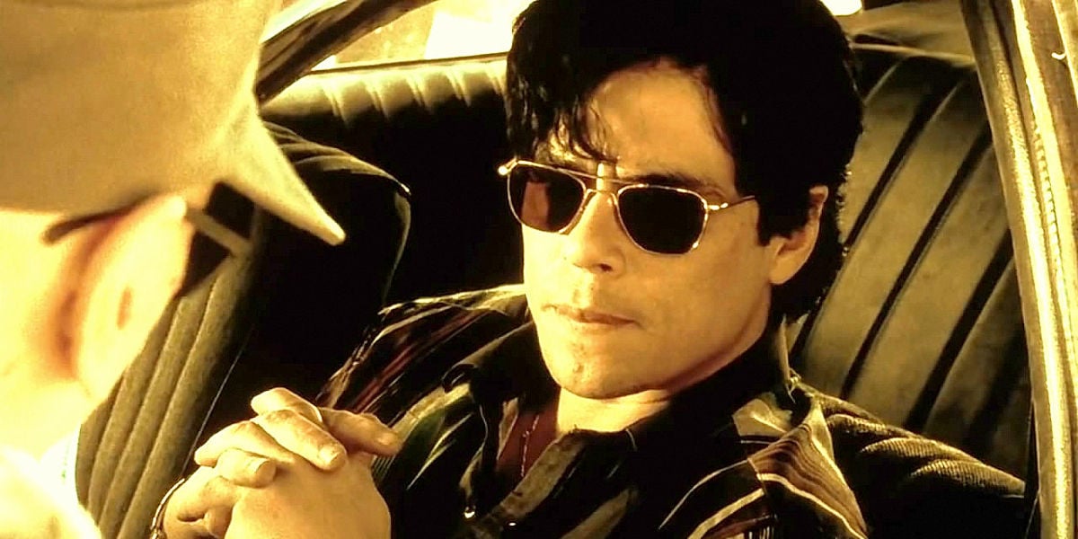 Benicio del Toro in una scena di Traffic