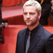Berlino 2017: uno scatto di Alessandro Borghi sul red carpet dello European Shooting Star