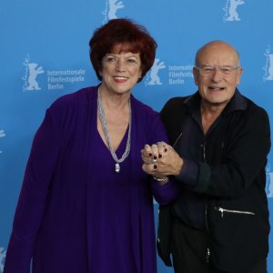 Berlino 2017: Volker Schlöndorff e Regina Ziegler al Photocall di Return to Montauk