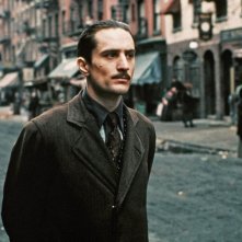 Il padrino - Parte seconda: Robert De Niro in una scena del film
