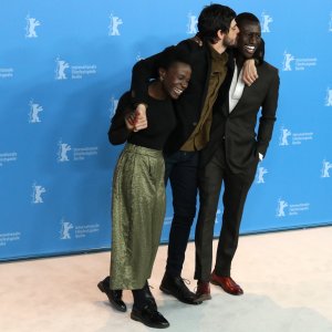 Berlino 2017: Julio Machado, Isabél Zuaa, Welket Bungué al photocall di Joaquim
