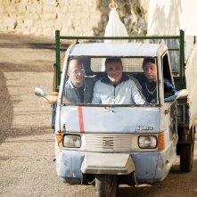 Gomorroide: Raffaele Ferrante, Domenico Manfredi e Francesco De Fraia in una scena del film