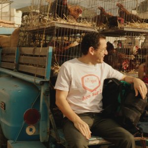 Un tirchio quasi perfetto: Dany Boon e Noémie Schmidt in una scena del film