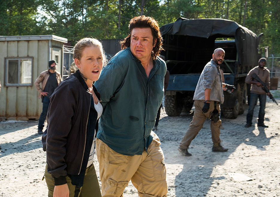 The Walking Dead: Josh McDermitt in una foto di Hostiles and Calamities