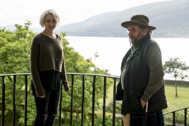 Sense8: Tuppence Middleton e Joe Pantoliano in una foto dei nuovi episodi