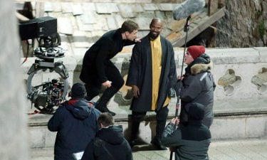 Robin Hood: Origins, gli attori Taron Egerton e Jamie Foxx sul set