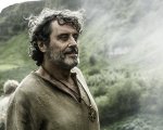 Il trono di spade 7: Ian McShane consiglia ai fan accaniti di 'farsi una vita'