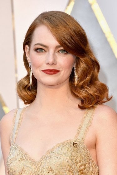 Oscar 2017: Emma Stone sul red carpet dell'evento