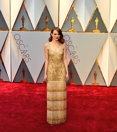 Oscar 2017: Emma Stone sul red carpet