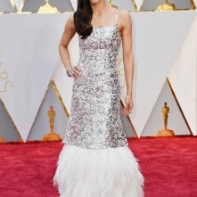 Oscar 2017: Sofia Boutella sul red carpet