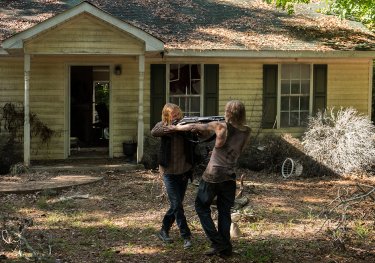 The Walking Dead: Austin Amelio in una foto di Hostiles and Calamities