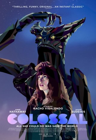 Colossal: un nuovo poster del film con Anne Hathaway