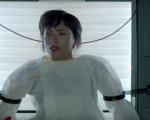 Ghost in the Shell: Scarlett Johansson si risveglia in una nuova clip