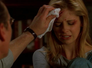 Buffy the Vampire Slayer: una scena dell'episodio Compleanno di terrore