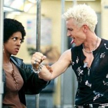 Buffy the Vampire Slayer: James Marsters una scena dell'episodio Pazzi d'amore