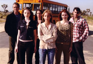 Buffy the Vampire Slayer: una scena di gruppo nel finale di serie, intitolato La prescelta