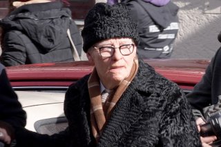 Tilda Swinton irriconoscibile sul set di Suspiria