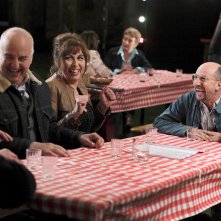 In viaggio con Jacqueline: Fatsah Bouyahmed e Julia Piaton in una scena del film