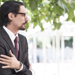 La mia famiglia a soqquadro: Marco Cocci in una scena del film