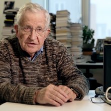 Piigs - Ovvero come imparai a preoccuparmi e a combattere l’austerity: Noam Chomsky in un'immagine del documentario
