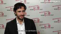 Good Behavior: Video intervista a Juan Diego Botto