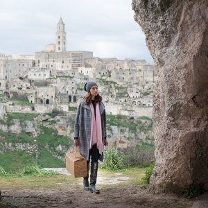 Sorelle: Anna Valle in una immagine della fiction
