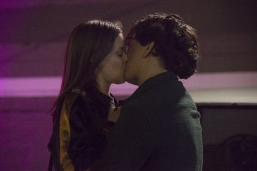 Love: una foto dei protagonisti Gillian Jacobs e Paul Rust