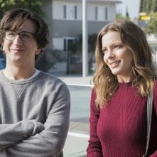 Love: i protagonisti Paul Rust e Gillian Jacobs in una foto della seconda stagione