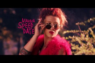La verità, vi spiego, sull'amore - Clip 'Mamme a grappolo!'