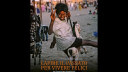 Capire il passato per vivere felici - Trailer