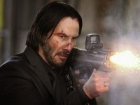 John Wick, Keanu Reeves ha vomitato un paio di volte durante le acrobazie: 'Questo è ciò che lo rende buono'