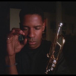 Mo' Better Blues: un primo piano di Denzel Washington