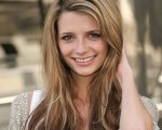 Mischa Barton denuncia due ex fidanzati per aver tentato di vendere un suo sex tape