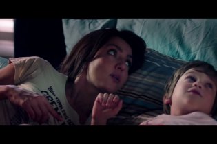 La verità, vi spiego, sull'amore - Clip 'Aggrappo mutande'