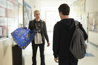 Tredici: una foto dell'attore Miles Heizer nel ruolo di Alex