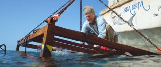 47 metri: Matthew Modine in una scena del film