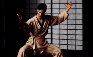 Keanu Reeves in una scena di MATRIX