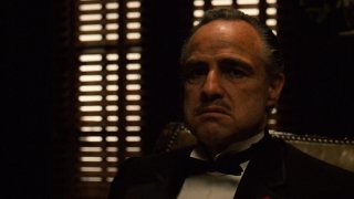 Il Padrino: un primo piano di Marlon Brando