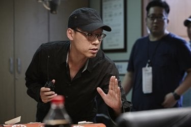 The Tunnel: Kim Seong-hun prepara una scena