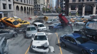 Fast & Furious 8: una concitata scena d'azione tratta dal film