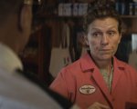 Three Billboards Outside Ebbing, Missouri: Woody Harrelson e Frances McDormand nel folle red band trailer