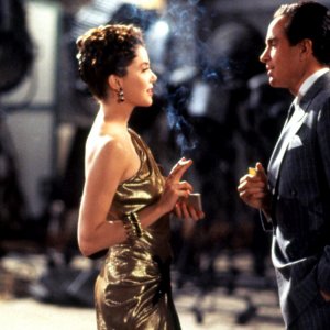 Bugsy: Warren Beatty e Annette Bening in una scena del film