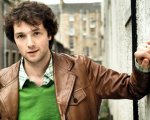 Nasty Women: Chris Addison regista del film con Anne Hathaway e Rebel Wilson