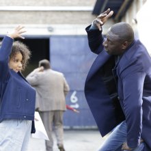 Famiglia all'improvviso - Istruzioni non incluse: Omar Sy e Gloria Colston in un momento del film